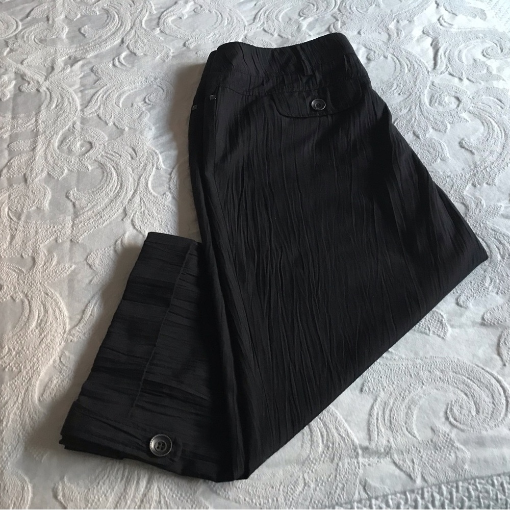 LANALEE Women’s Zip Front Bkack Capris with Pockets size 10P